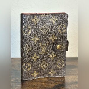 Authentic Louis Vuitton Monogram Canvas Agenda Cover — Brown/Gold